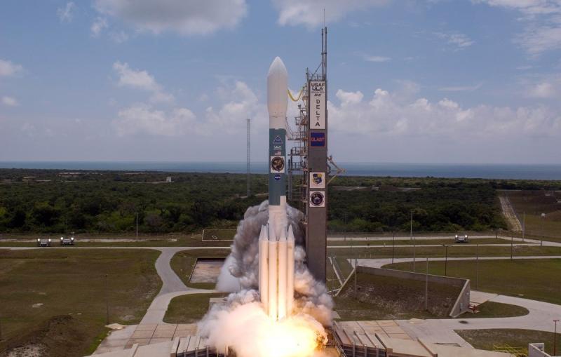 Photo - The Fermi Gamma-ray Space Telescope launches June 11, 2008 