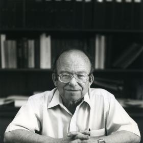 Portrait of W. K. H. Panofsky at SLAC taken by Leo Holub 1984.