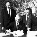 SLAC construction contract signing in 1962